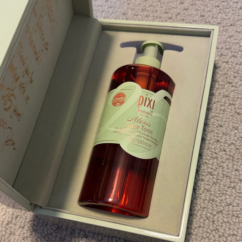 Pixi Glow Tonic & Jewlery Case PR Box